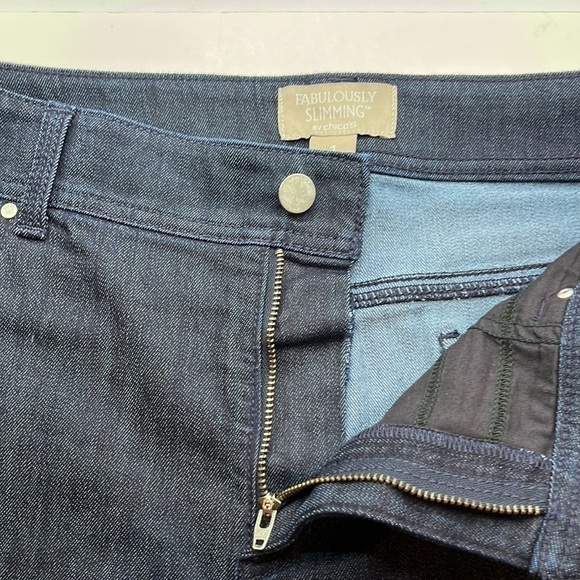Chico’s Fabulously Slimming Capri High Rise Size 1 M/8 - Picture 16 of 16